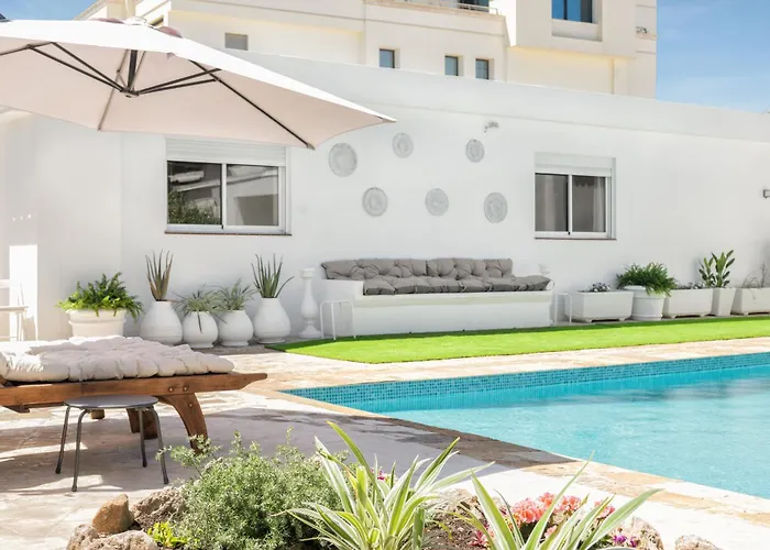 Casa Azul First Line -puerto Banus Golden Mile 公寓