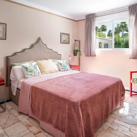 Casa Azul First Line -puerto Banus Golden Mile Marbella