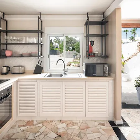 Casa Azul First Line -puerto Banus Golden Mile 아파트 *